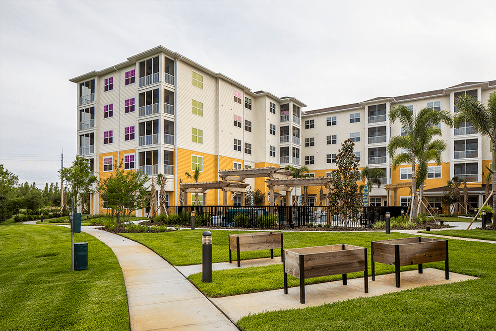 imgi_21_WatermarkTrinity_051