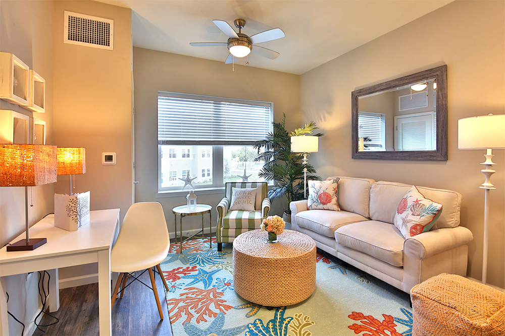 imgi_37_Land-South-low-res-75