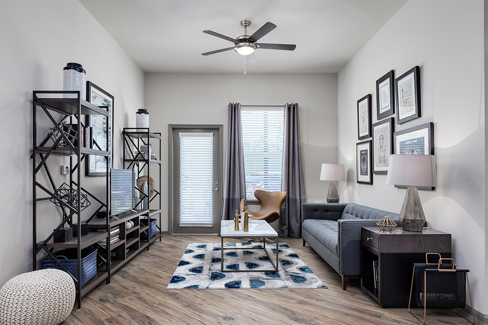 imgi_18_20171004-125349